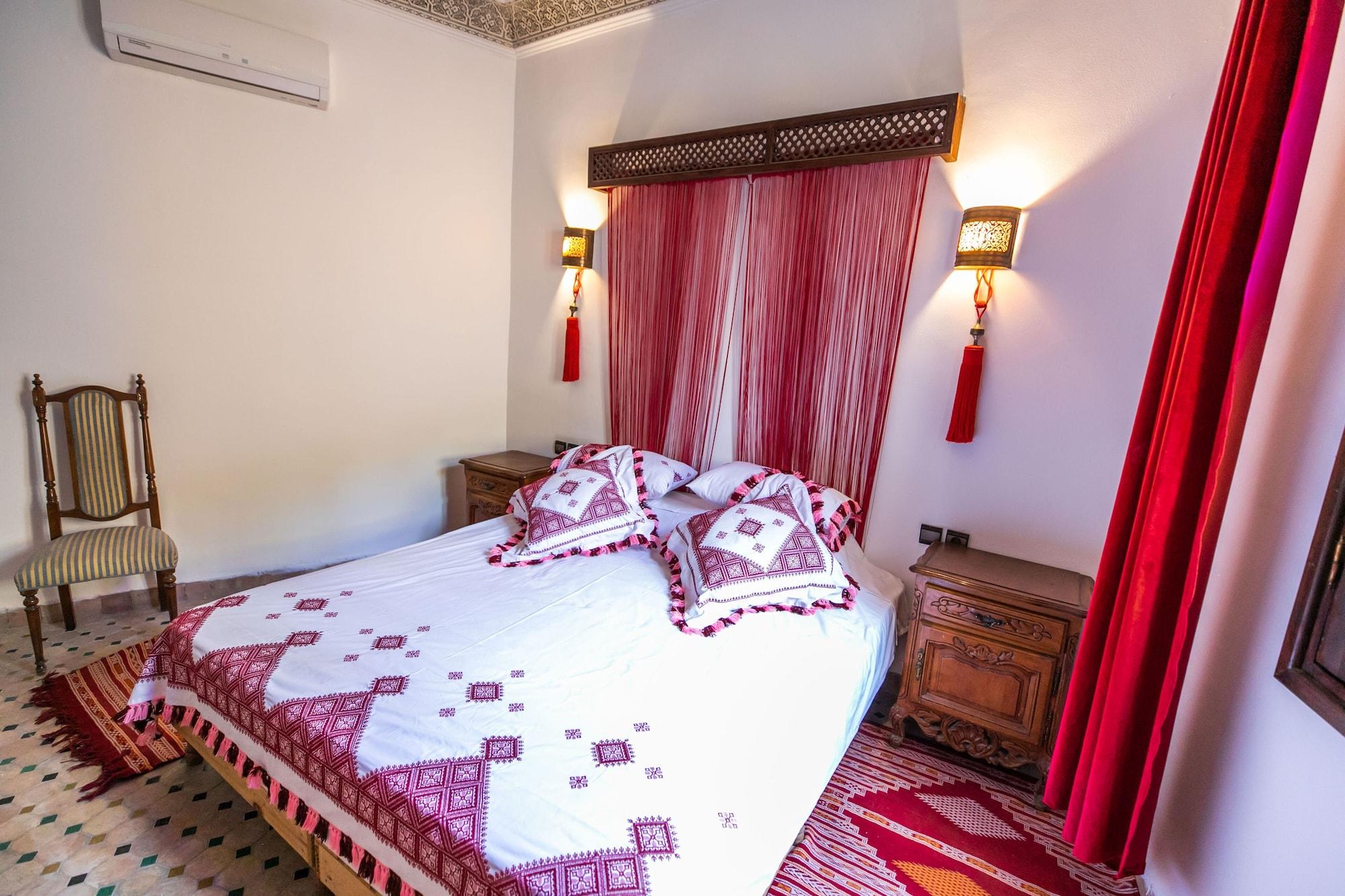 Riad Jardin Chrifa Fez Bagian luar foto